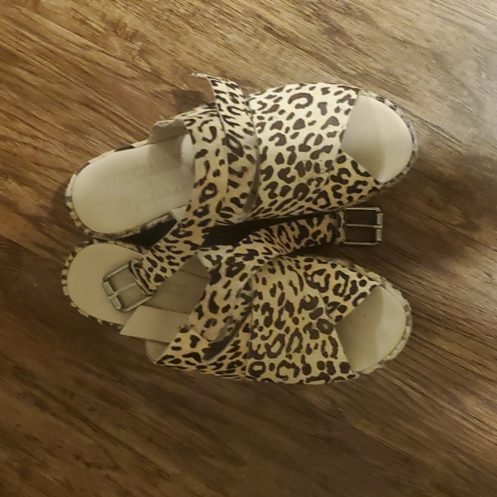 Amuse society x matisse platform sandals size 10